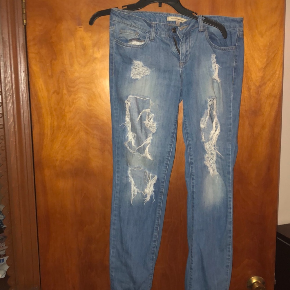 Ripped jeans